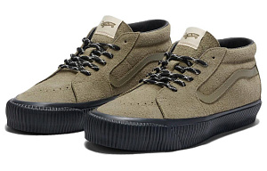 Vans Premium Sk8 Mid 83 'Gothic Green' 1 2520539