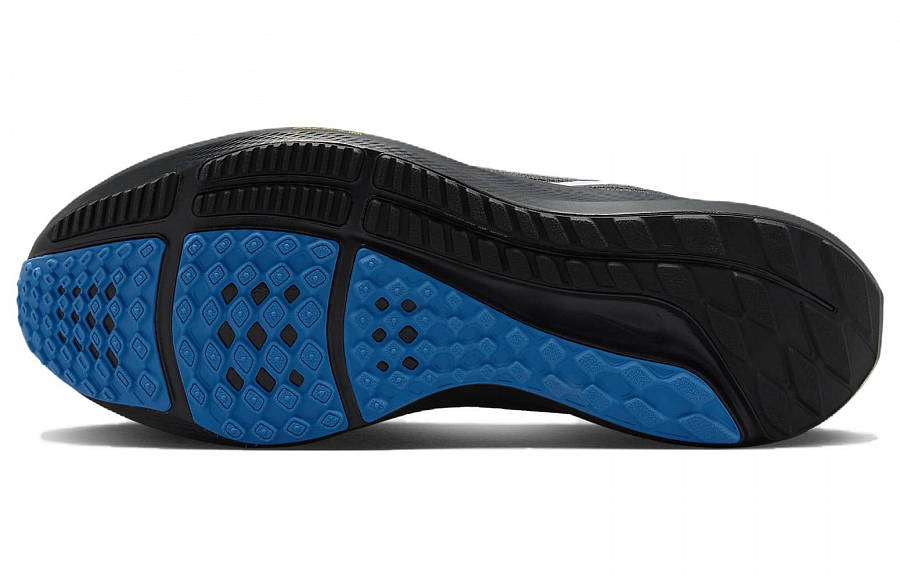 Nike Pegasus 40 Los Angeles Chargers купить в интернет-магазине Yoocart с быстрой доставкой по России.