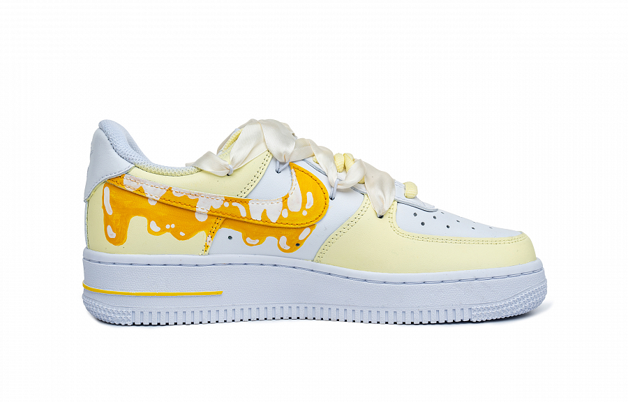Nike Air Force 1 Skateboard Shoes Women's Low Top White, Yellow купить в интернет-магазине Yoocart с быстрой доставкой по России.