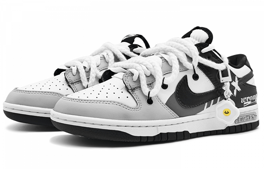 Nike Dunk Low 'Black' Panda Low-Top Skateboard Shoes GS Silver Gray купить в интернет-магазине Yoocart с быстрой доставкой по России.