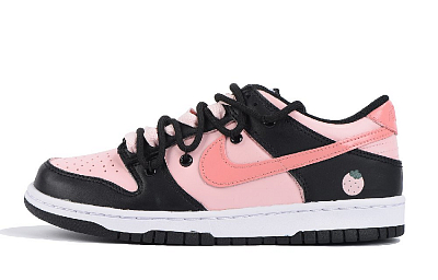 Nike Dunk Skateboard Shoes Women's Low-Top Pink