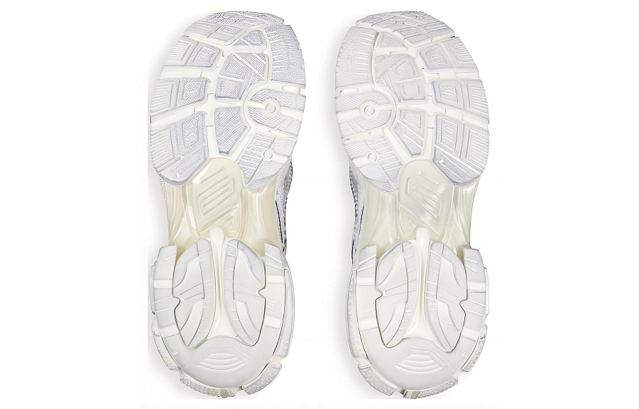 Balenciaga Mesh Panelled Sneakers Women's купить в интернет-магазине Yoocart с быстрой доставкой по России.