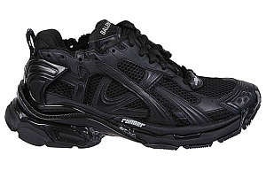 Balenciaga Runner Matte Black 1 2592918
