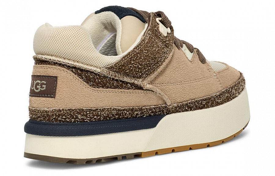 UGG Goldencush 'Sand' купить в интернет-магазине Yoocart с быстрой доставкой по России.