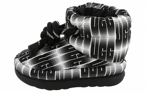UGG Classic Maxi Wavelength Short Boot Black White Women's