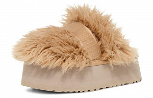 UGG Furry Slippers Women's Oat White 1 2606338