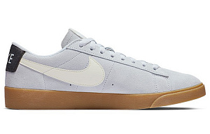 Nike Blazer Low Sd 'Half Blue' Women's 1 2610194