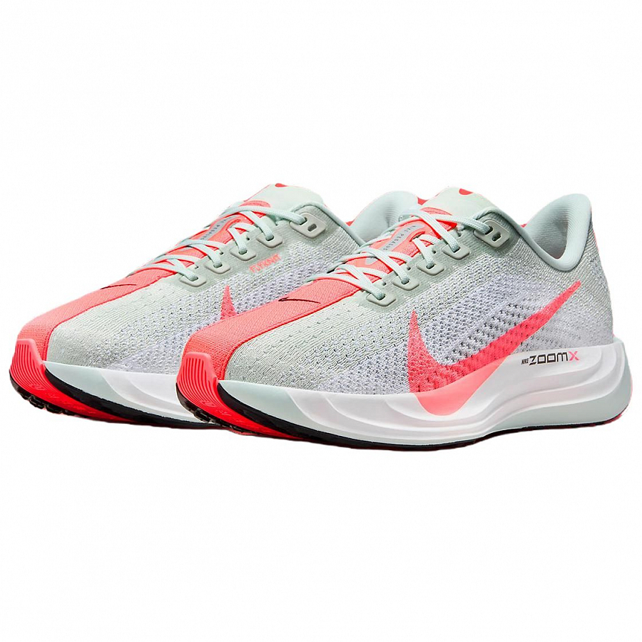 Nike ZoomX Pegasus Plus Hot Punch купить в интернет-магазине Yoocart с быстрой доставкой по России.