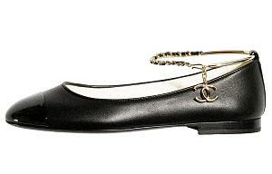 CHANEL Women's Casual Shoes Women's Black