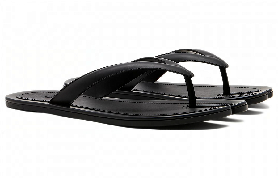 Maison Margiela Tabi Flip Flops Women's Black купить в интернет-магазине Yoocart с быстрой доставкой по России.