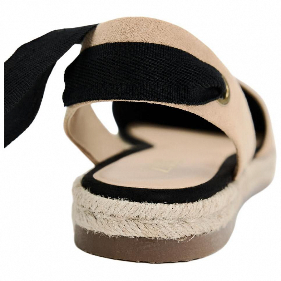 ZARA Casual Shoes 2cm Women's Beige Black купить в интернет-магазине Yoocart с быстрой доставкой по России.