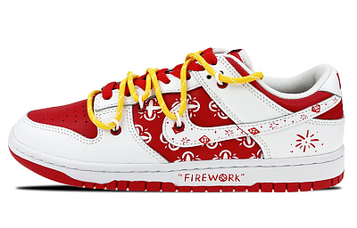 Nike Dunk Anti-Slip And Wear-Resistant Lightweight Low-Top Skateboard Shoes Women's White Red