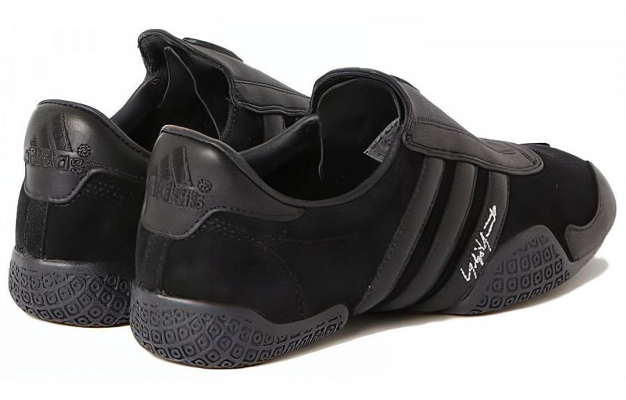 Y-3 Regu Low-Top Casual Shoes Women's Charcoal Black
