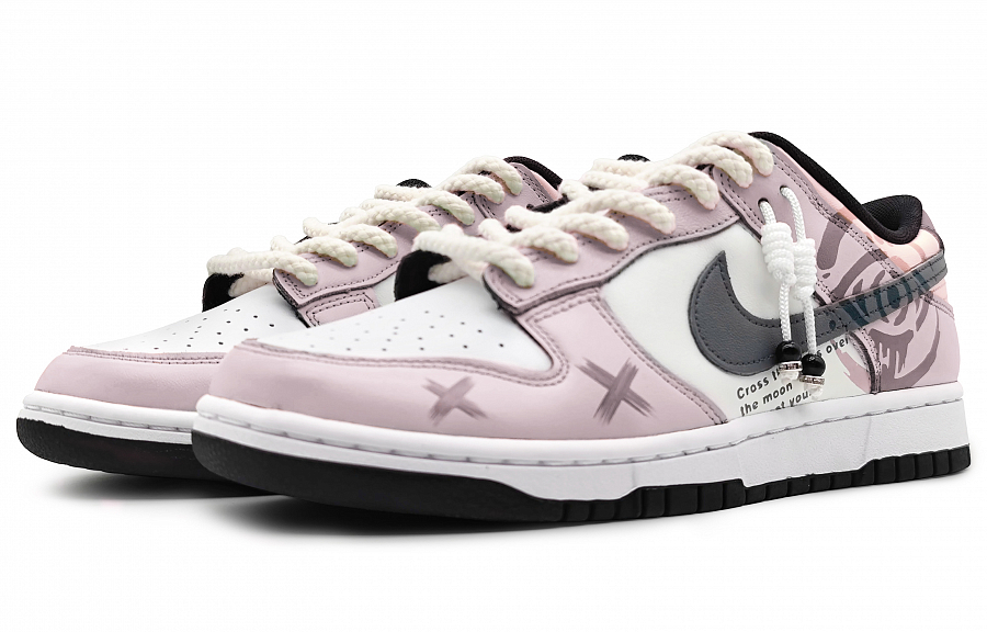 Nike Dunk Low-Top Skateboard Shoes Women's Purple купить в интернет-магазине Yoocart с быстрой доставкой по России.