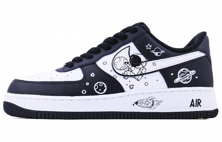 Nike Air Force 1 Low Astronaut SDS Aerospace Low-Top Skateboard Shoes Unisex Black White купить в интернет-магазине Yoocart с быстрой доставкой по России.