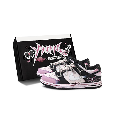 Nike Dunk Skateboard Shoes Women's Low-Top Black White Pink/Silver