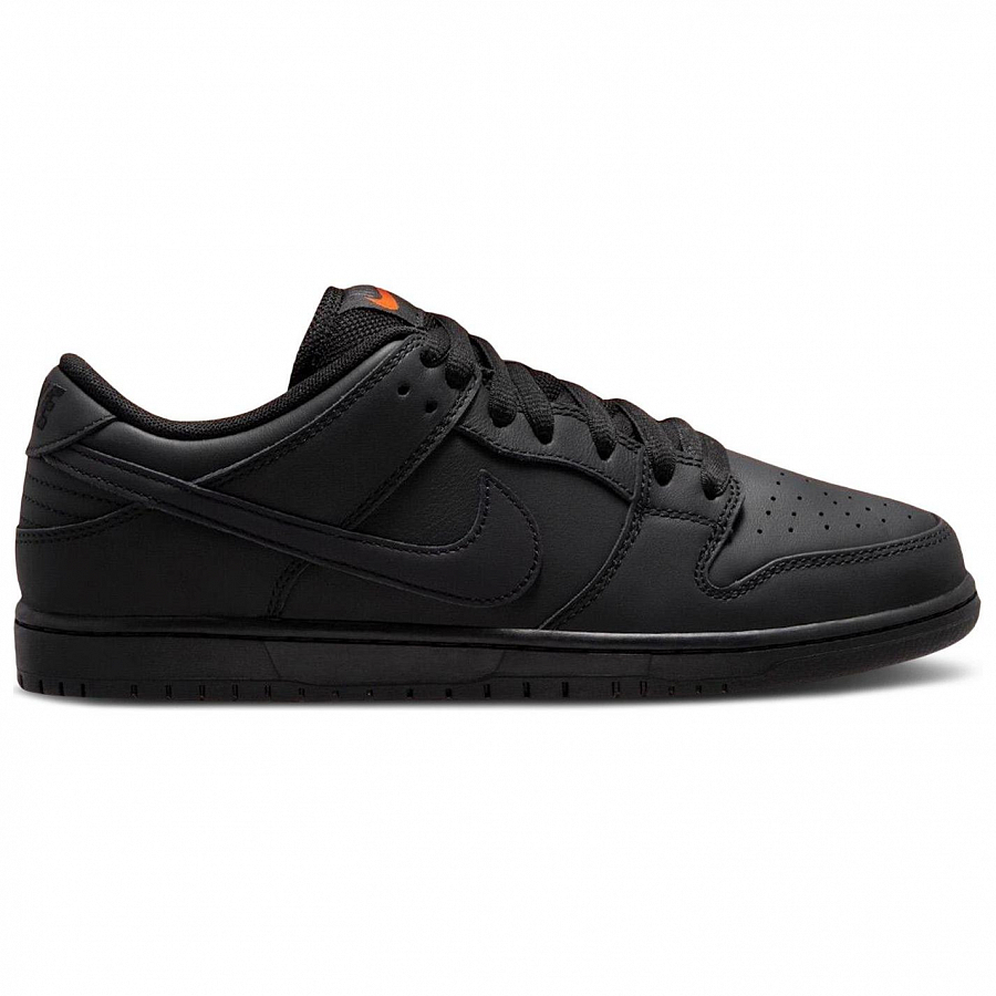 Nike Sb Dunk Low Pro Triple Black купить в интернет-магазине Yoocart с быстрой доставкой по России.