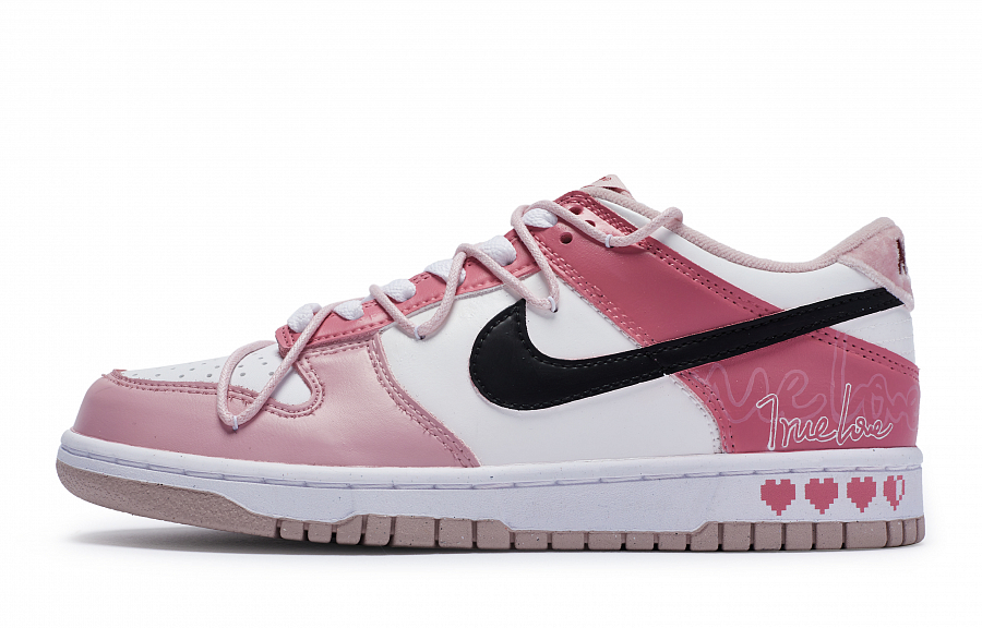 Nike Dunk 811 Manufacturing, Entwined Emotions Low Top Skateboard Shoes Women's Pink White Black купить в интернет-магазине Yoocart с быстрой доставкой по России.