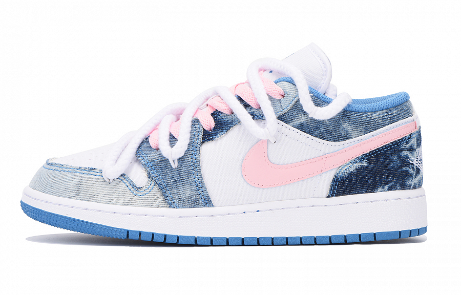 Jordan Air Jordan 1 Washed Denim Anti-Slip Wear-Resistant Low-Top Vintage Basketball Shoes GS White Blue купить в интернет-магазине Yoocart с быстрой доставкой по России.