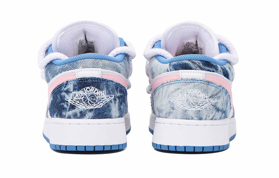 Jordan Air Jordan 1 Washed Denim Anti-Slip Wear-Resistant Low-Top Vintage Basketball Shoes GS White Blue купить в интернет-магазине Yoocart с быстрой доставкой по России.
