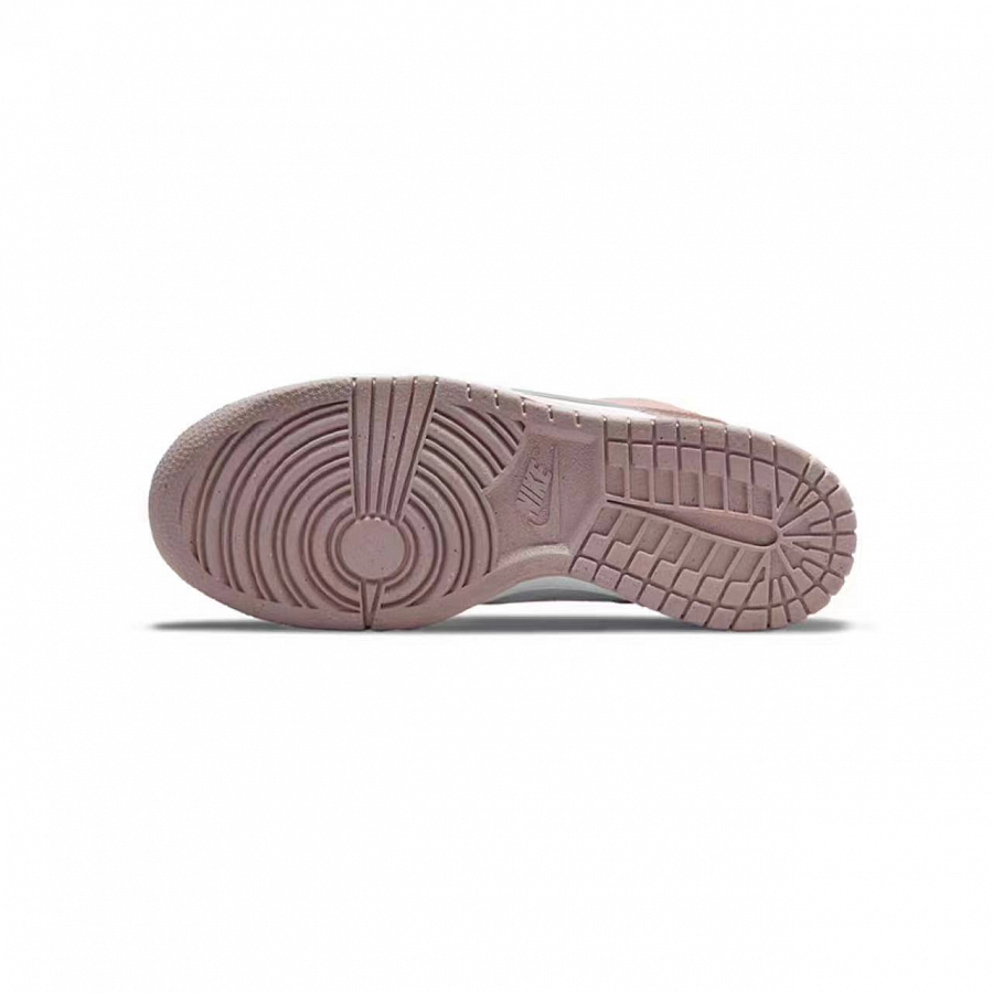 Nike Dunk Low Coverage Anti-Slip And Wear-Resistant Low-Top Skateboard Shoes Women's Pink купить в интернет-магазине Yoocart с быстрой доставкой по России.