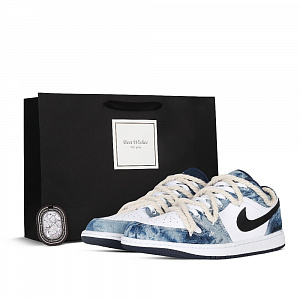Jordan Air Jordan 1 Low Black Star Anti-Slip Wear-Resistant Low-Top Vintage Basketball Shoes Men's White Blue