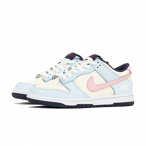 Nike Dunk Low Triple Coated Laboratory Anti Slip Wear Resistant Low Top Skateboard Shoes GS Blue Beige Pink 1 2674691