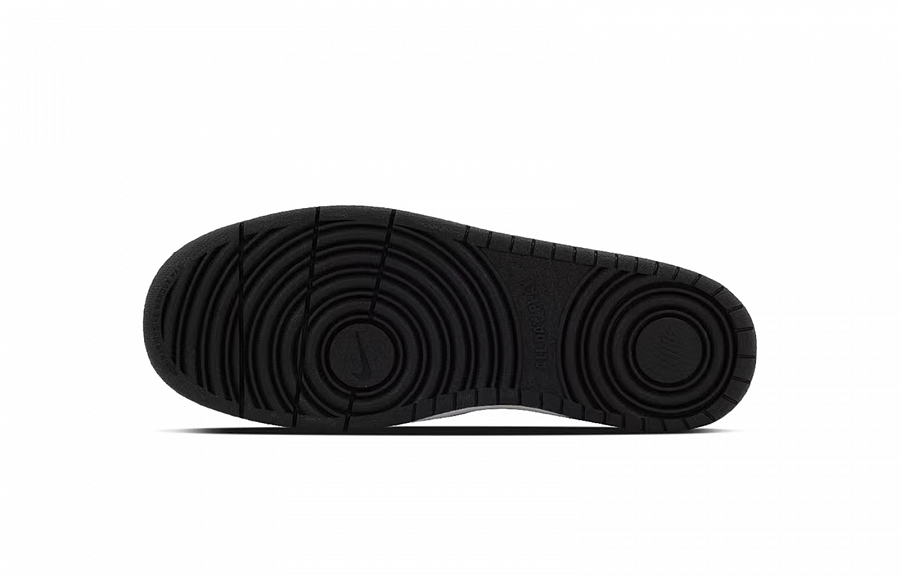 Nike Court Borough Puppy Fragment Low-Top Skateboard Shoes GS Black White Purple купить в интернет-магазине Yoocart с быстрой доставкой по России.