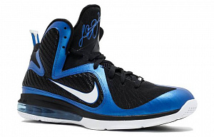 Nike LeBron 9 'Kentucky' 1 2695326