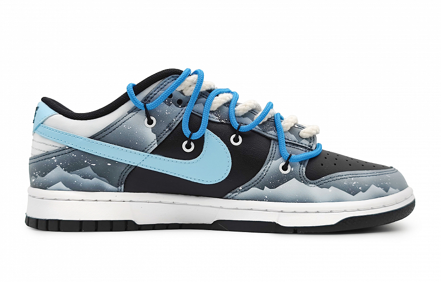 Nike Dunk Skateboard Shoes Women's Low-Top Black/White купить в интернет-магазине Yoocart с быстрой доставкой по России.