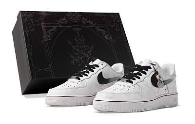 Nike Air Force 1 Low-Top Skateboard Shoes Women's Black White