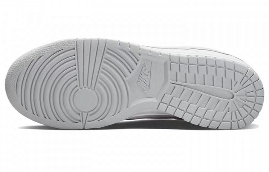 Nike Dunk Low 'Pure Platinum' EIGHT% Slip-Resistant Cushioning Low-Top Skateboard Shoes Men's Gray White купить в интернет-магазине Yoocart с быстрой доставкой по России.