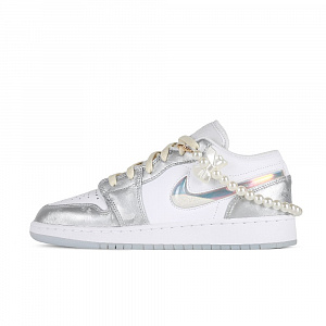 Jordan Air Jordan 1 Low Silver Butterfly Princess Anti Slip Wear Resistant Low Top Vintage Basketball Shoes GS Silver