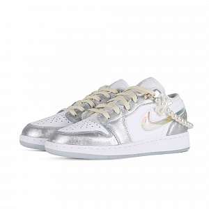 Jordan Air Jordan 1 Low Silver Butterfly Princess Anti Slip Wear Resistant Low Top Vintage Basketball Shoes GS Silver 2 2752911