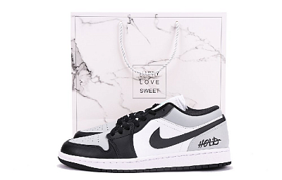 Jordan Air Jordan 1 Low-Top Vintage Basketball Shoes GS Black Gray