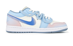 Jordan Air Jordan 1 Cushioned Slip-Resistant Breathable Low-Top Vintage Basketball Shoes Women's Blue Pink Gradient 1 2760678
