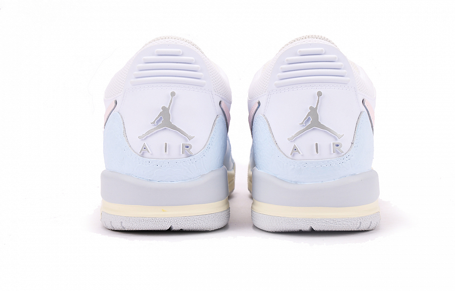 Jordan Legacy 312 Chestnut Anti-Slip Wear-Resistant Low-Top Vintage Basketball Shoes GS Blue White купить в интернет-магазине Yoocart с быстрой доставкой по России.