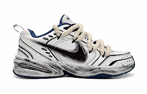 Nike Air Monarch 4 Low-Top Chunky Sneakers Unisex Black White 1 2761234
