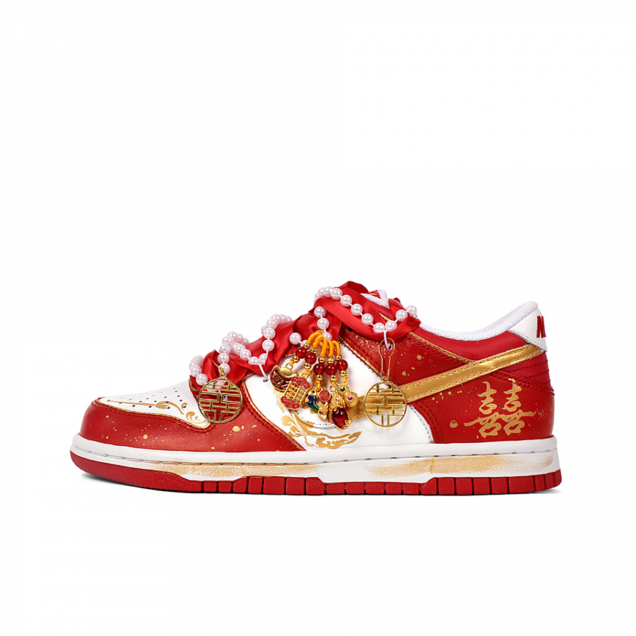 Nike Dunk Skateboard Shoes Women's Low-Top Red купить в интернет-магазине Yoocart с быстрой доставкой по России.