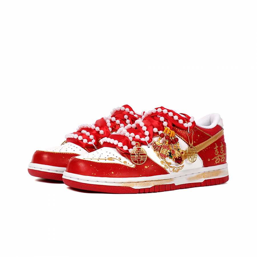 Nike Dunk Skateboard Shoes Women's Low-Top Red купить в интернет-магазине Yoocart с быстрой доставкой по России.
