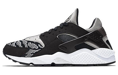 Nike Air Huarache Pa Black White