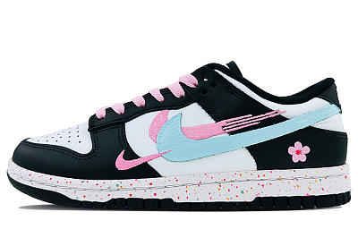 Nike Dunk Low Anti-Slip Wear-Resistant Low-Top Skateboard Shoes Women's Black
