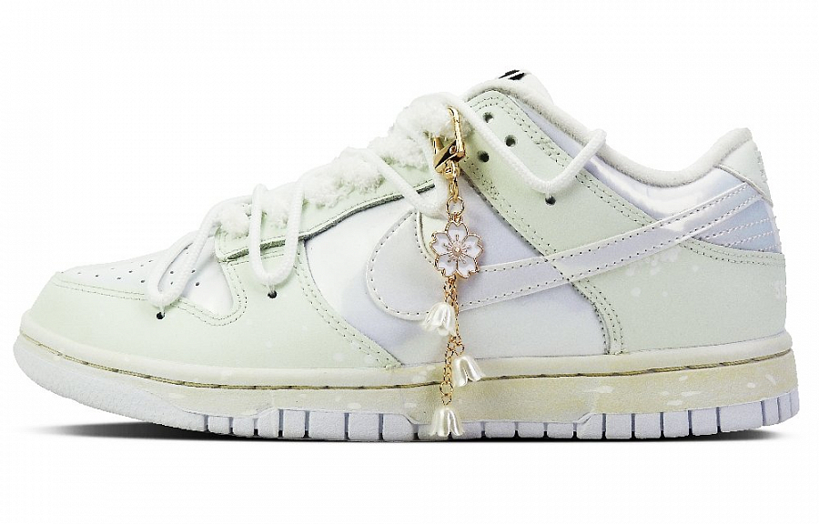 Nike Dunk Green Bellflower Low-Top Skateboard Shoes Women's Ecru купить в интернет-магазине Yoocart с быстрой доставкой по России.