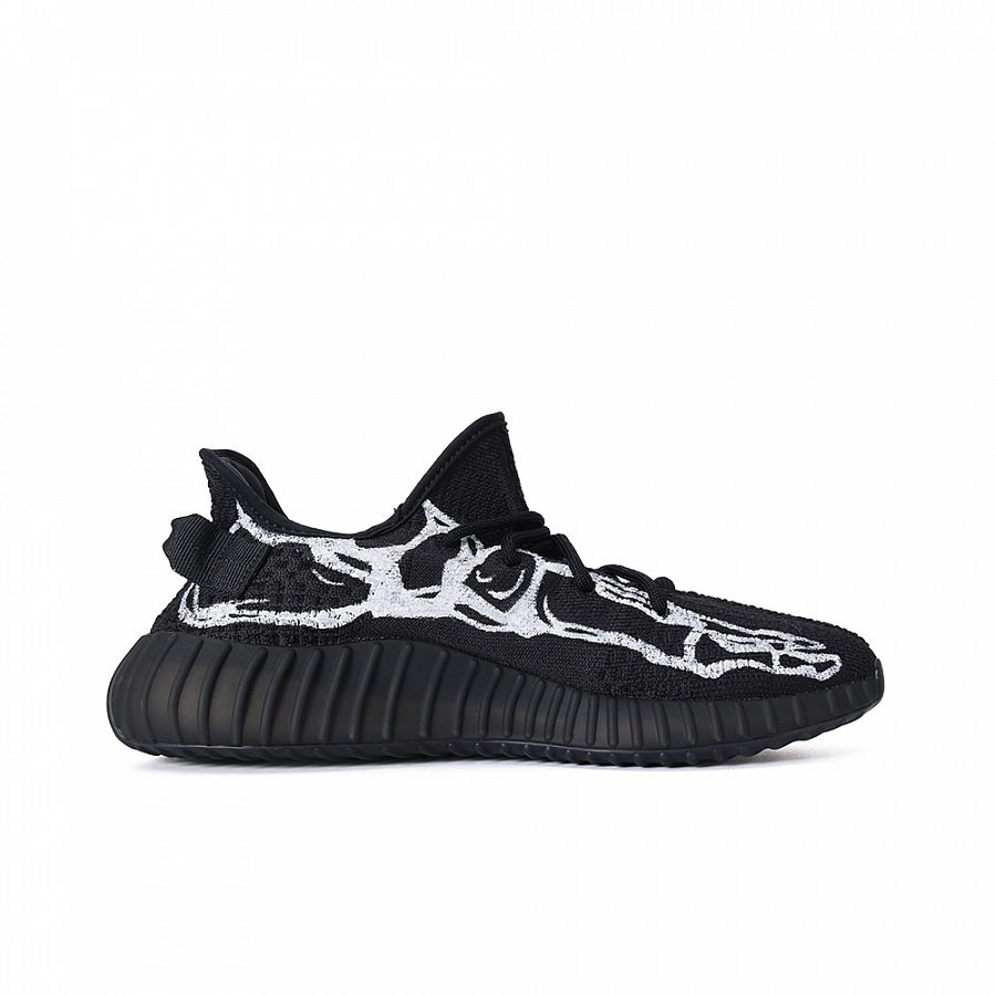 Adidas Originals Yeezy Boost 350 V2 Black Warrior Anti-Slip Wear-Resistant Low-Top Casual Shoes Unisex Black White купить в интернет-магазине Yoocart с быстрой доставкой по России.