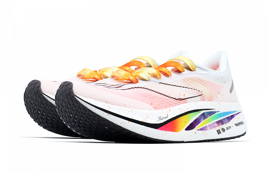 LiNing Feidian Challenger Cushioned Wear-Resistant Breathable Low-Top Running Shoes Men's White купить в интернет-магазине Yoocart с быстрой доставкой по России.