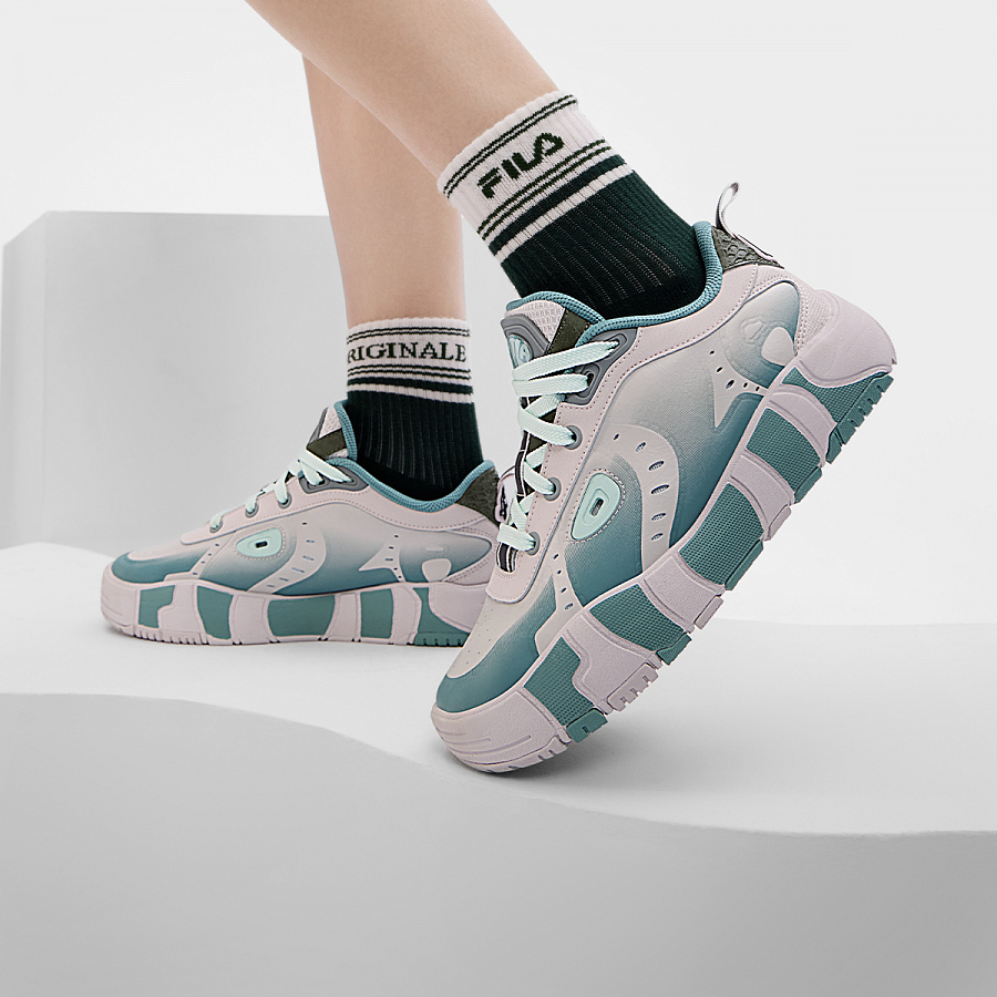 FILA MELT Low Top Skateboard Shoes Women's Pink Green купить в интернет-магазине Yoocart с быстрой доставкой по России.