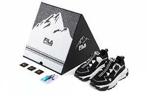 FILA FUSION FILA X White Mountaineering Low Top Chunky Sneakers Men's Black White