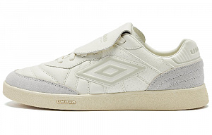 Umbro Low Top Skateboard Shoes Women's Champagne