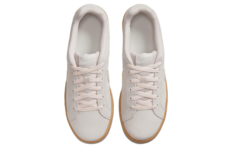 Nike Court Royale Suede Silt Red Women's купить в интернет-магазине Yoocart с быстрой доставкой по России.