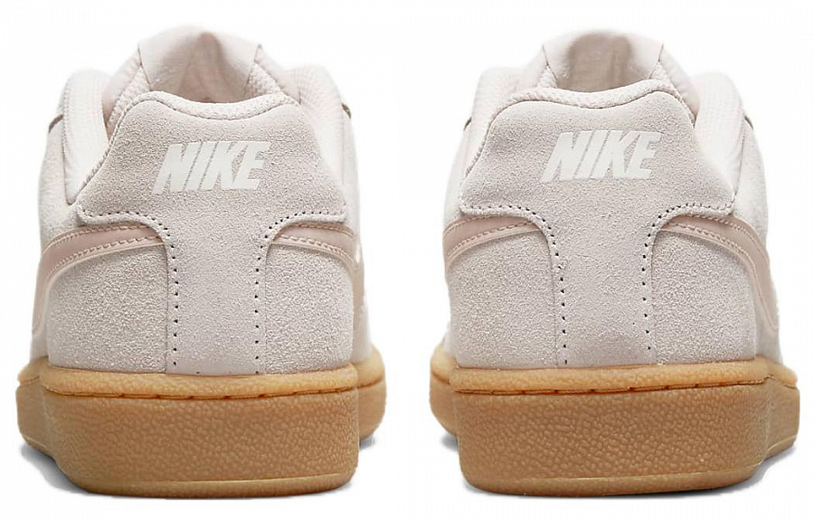 Nike Court Royale Suede Silt Red Women's купить в интернет-магазине Yoocart с быстрой доставкой по России.